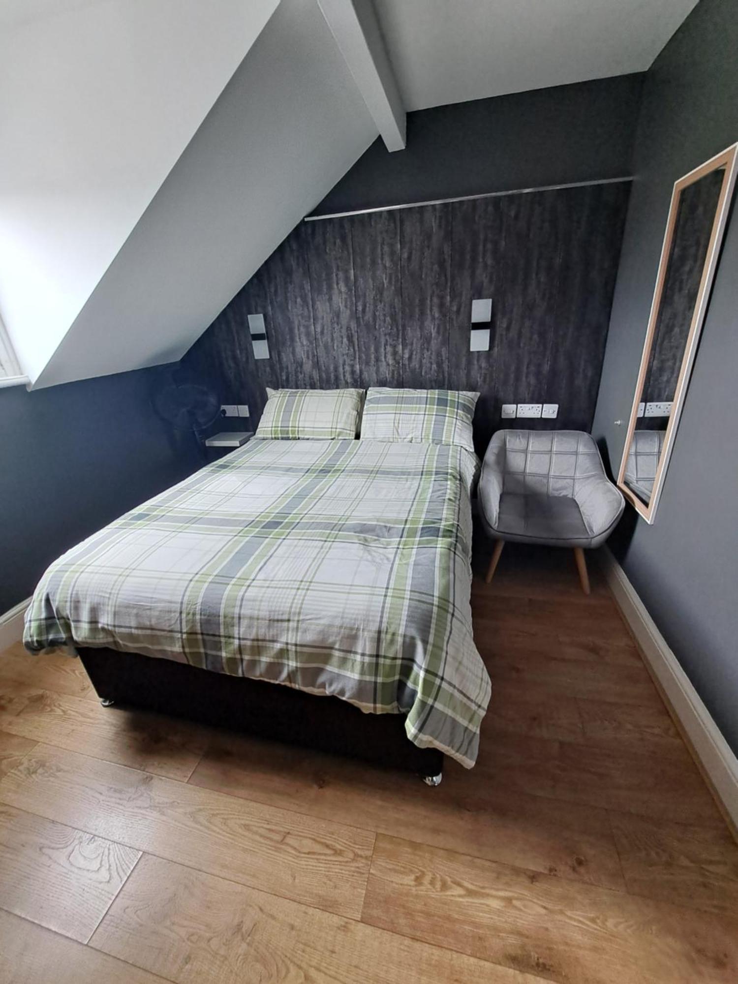 Dalesman Hotel Дарлінгтон Екстер'єр фото